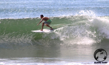 Surf Petacalco - Carlos Ríos
