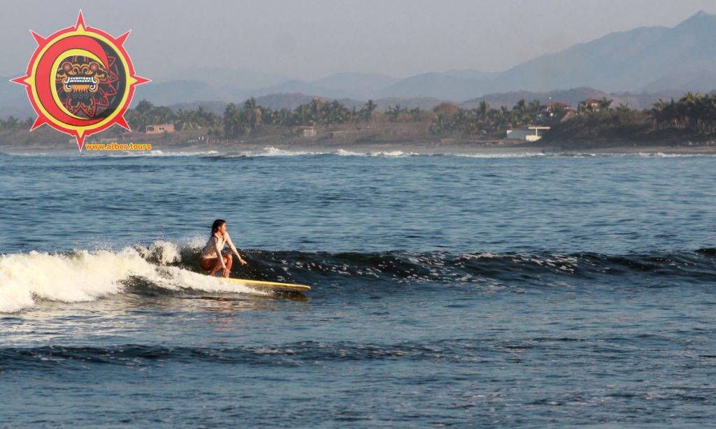 saladita  beach mexico surfing