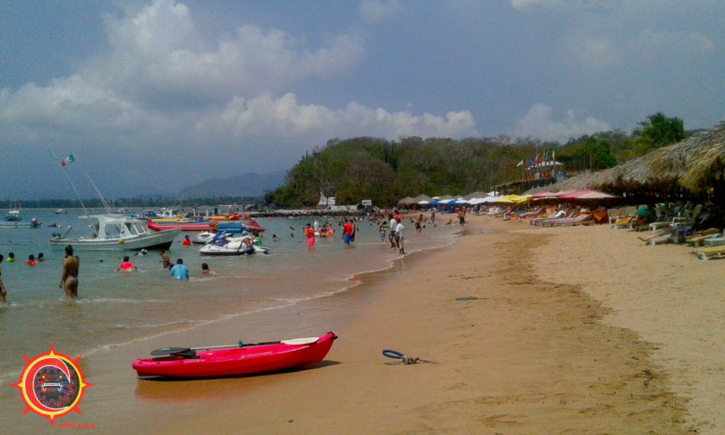 Playa Varadero Isla Ixtapa