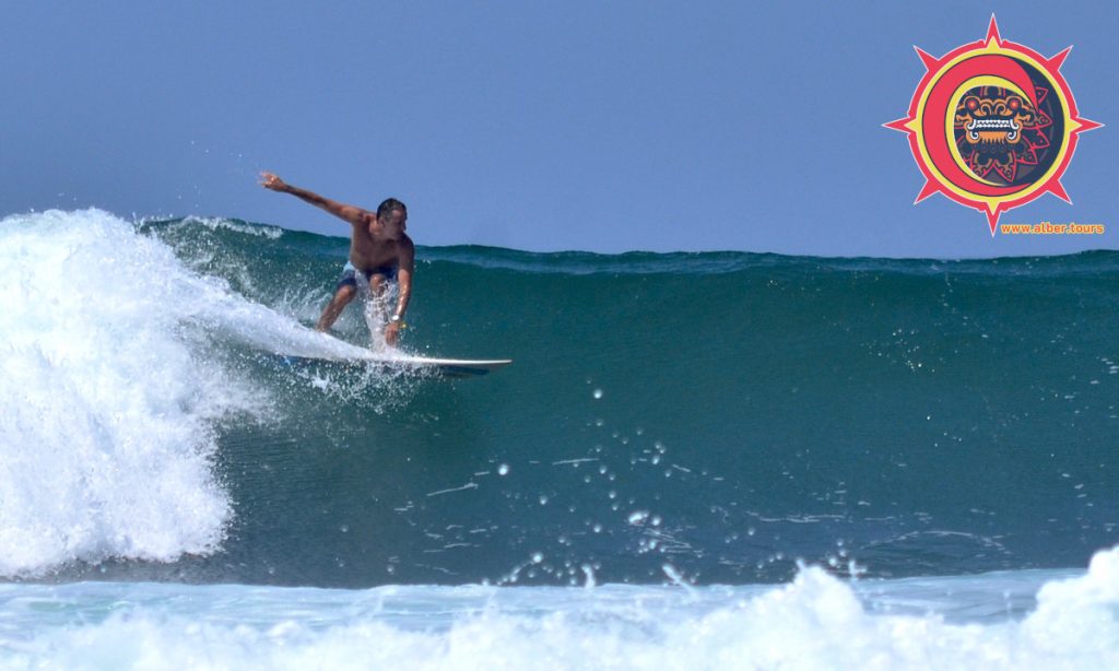 Viaje de Surfing al Rancho una playa en Guerrero